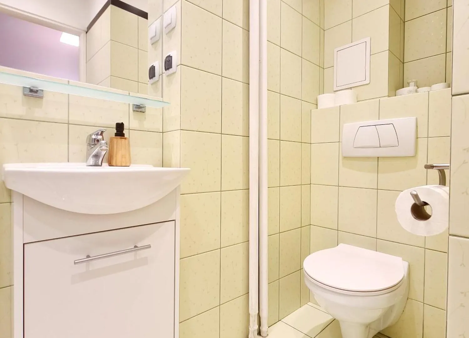 Peaceful 3-Room Flat By The Old Town Warschau 0*,