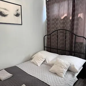  Apartment Coser Centrum